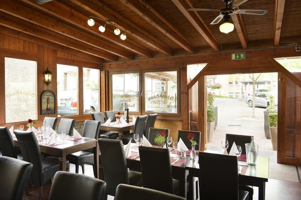 Hotel Zur Post Kleve Kleve  Exterior photo